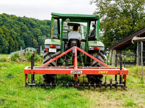 Wiesen belüften mit EM